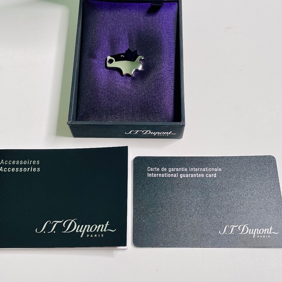 S.T. Dupont Paris Wolf Head Palladium Lapel Pin Made in France with Box - Picture 11 of 13